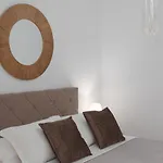 Appartamento G&j Deluxe Ii